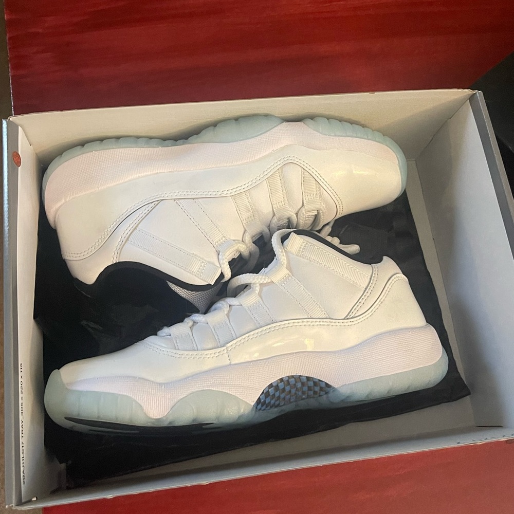 Legend blue lows size 6